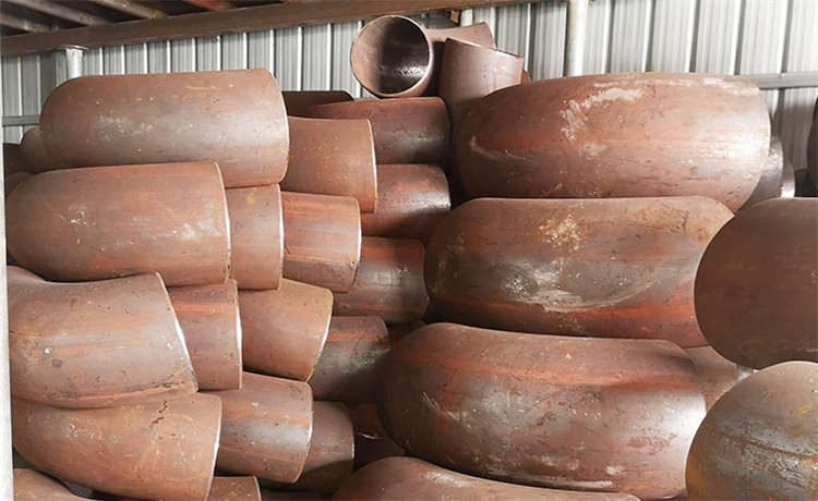 埋地螺旋焊管廠家，角鋼批發(fā)，1200鋼立柱，1920-12mm螺旋鋼管