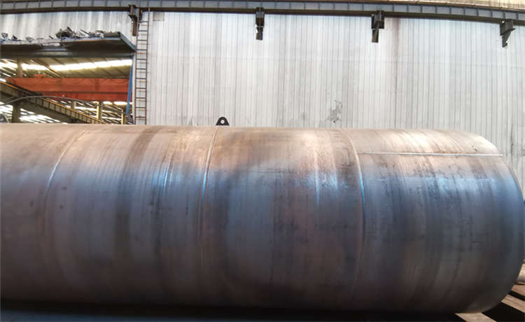 鋼材場(chǎng)污水處理鋼管廠家,槽鋼批發(fā),2420mm螺旋管,外直徑1620mm螺旋焊管