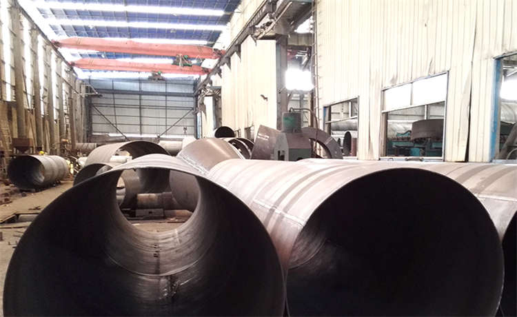 dn2800mm螺旋焊管，836螺旋鋼管，薄壁螺旋管廠家，鋼材場(chǎng)錳板批發(fā)