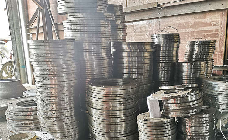 529-6螺旋鋼管,1524-12mm螺旋鋼管,鋼材場螺旋管生產(chǎn)廠家,鋼材場供水螺旋管