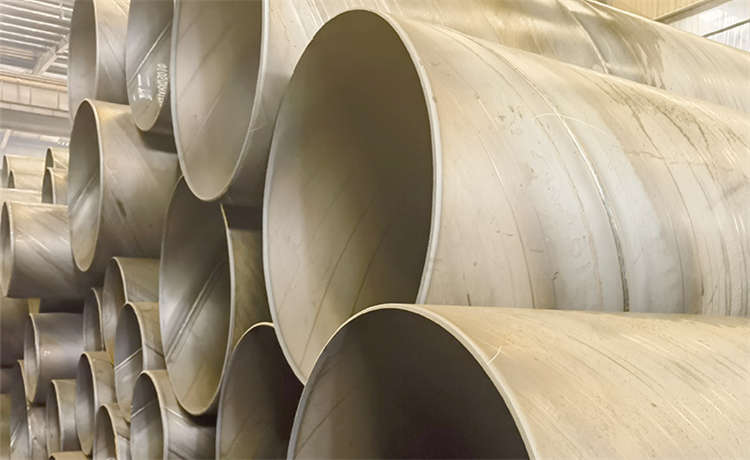 1220-10-8-12-14mm螺旋管，1820mm螺旋焊管，鋼材場(chǎng)排污水螺旋管，1650打樁螺旋管廠家