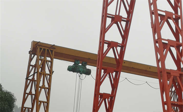 dn1800mm螺旋鋼管,廣州2520螺旋鋼管,工業(yè)排水防腐螺旋鋼管,興寧螺旋管廠家