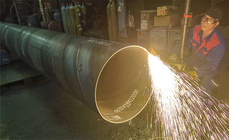 630給水螺旋管，711mm螺旋鋼管，知名鋼管生產(chǎn)廠家，鋼材場焊管廠